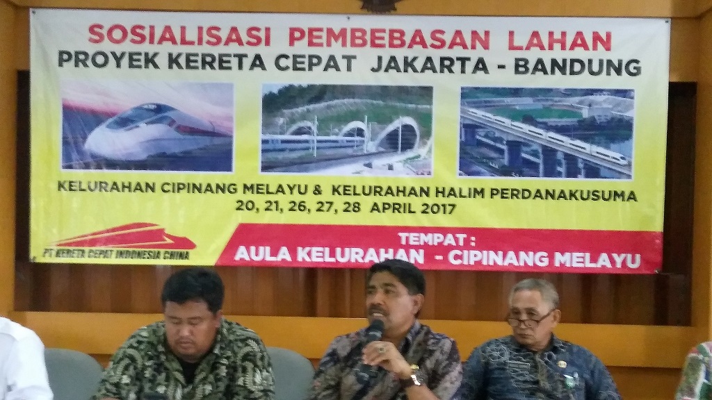 Sosialisasi Pembebasan Lahan Proyek Kereta Api Cepat Jakarta Bandung