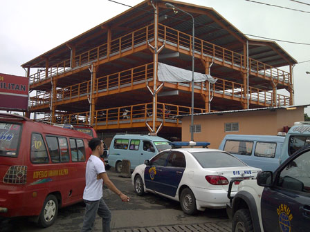 Foto Terminal Cililitan