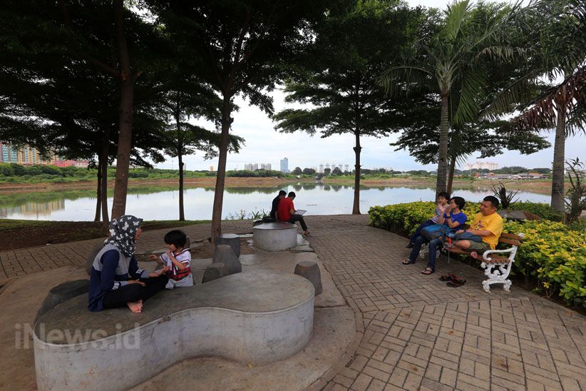 Foto Taman Waduk Ria Rio