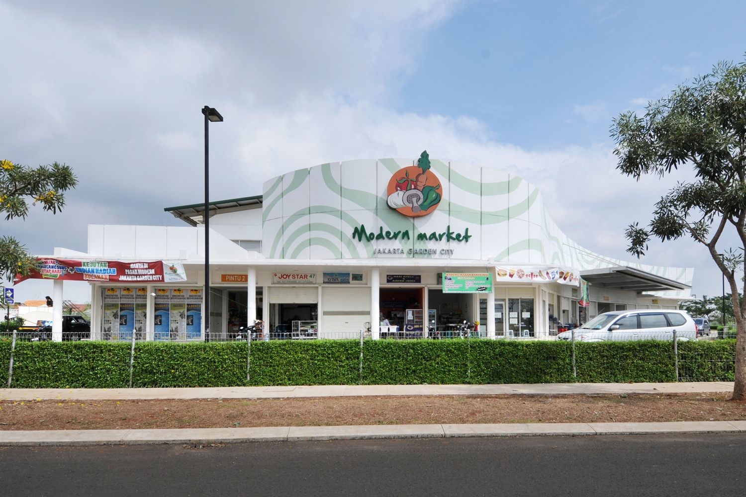 Foto PASAR MODERN JAKARTA GARDEN CITY