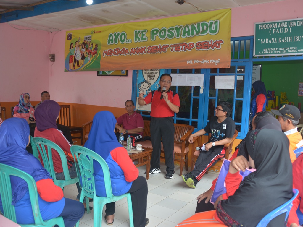 Wakil Walikota Pimpin PSN Di RW 02 Kelurahan Pondok Kopi