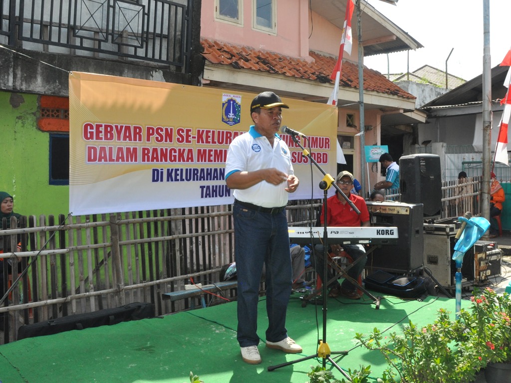 Walikota Pimpin Gebyar PSN Di Kelurahan Cakung Timur