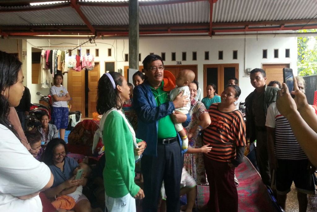 Wagub Tinjau Korban Banjir Di Kelurahan Cipinang Muara
