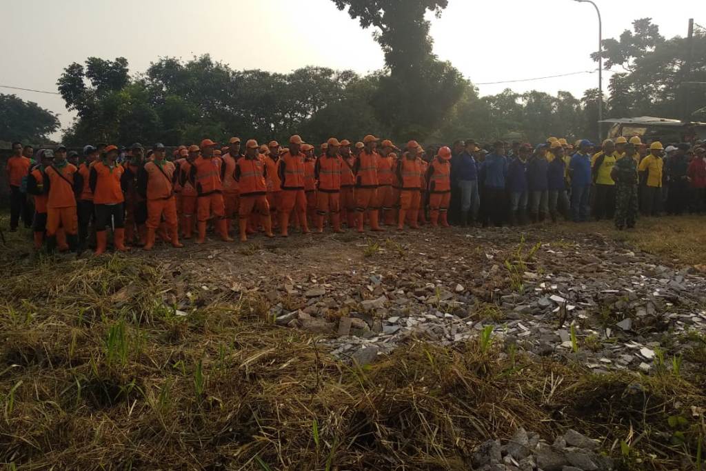 Sekko Pimpin AKMP Di RW 02 Kelurahan Bambu Apus
