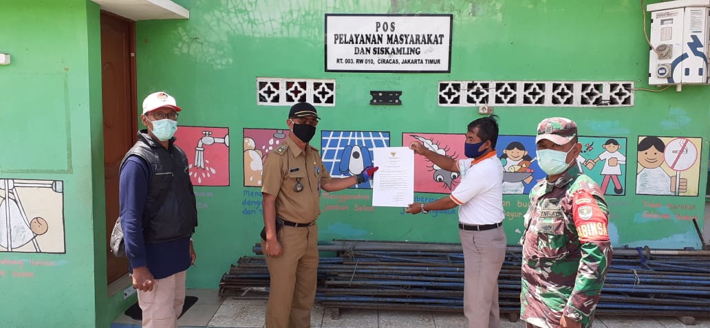 Kelurahan Ciracas Gencar Serukan Penggunaan Masker kepada Warga