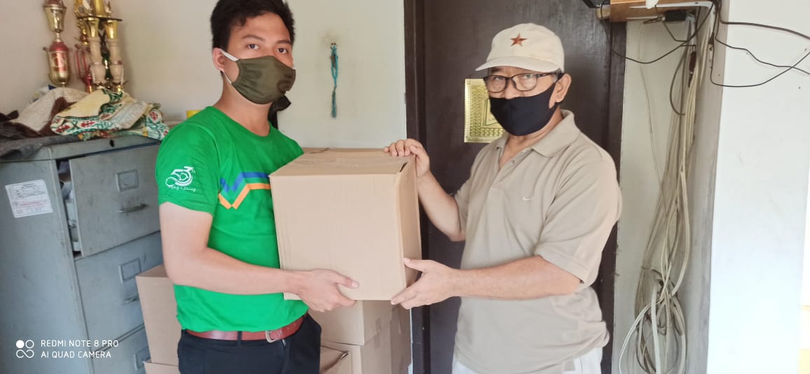 3.982 Bansos DKI Terdistribusi ke 10 RW Kelurahan Pulogadung