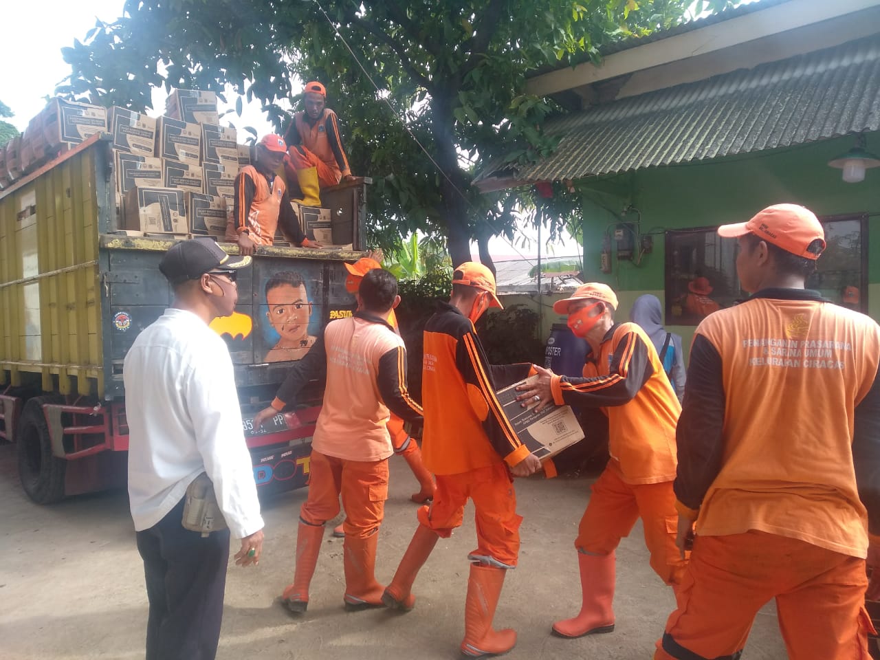 16.648 Paket Bansos Pemprov DKI Selesai Dibagikan di Kelurahan Ciracas