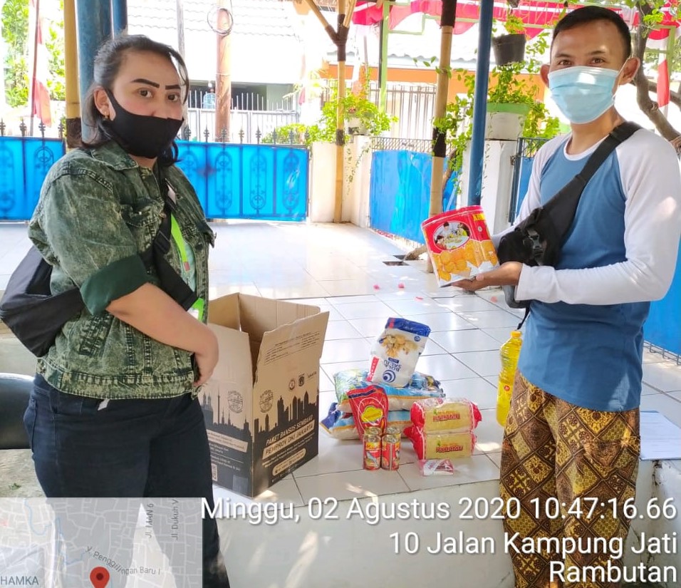 Pemberian Bansos Pemprov DKI Tahap Untuk Warga Kelurahan Rambutan Selesai
