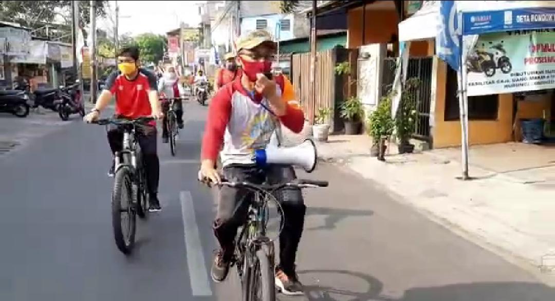 Kelurahan Kayu Manis Kampanye 3M Cegah COVID-19 Sambil Gowes Keliling RW