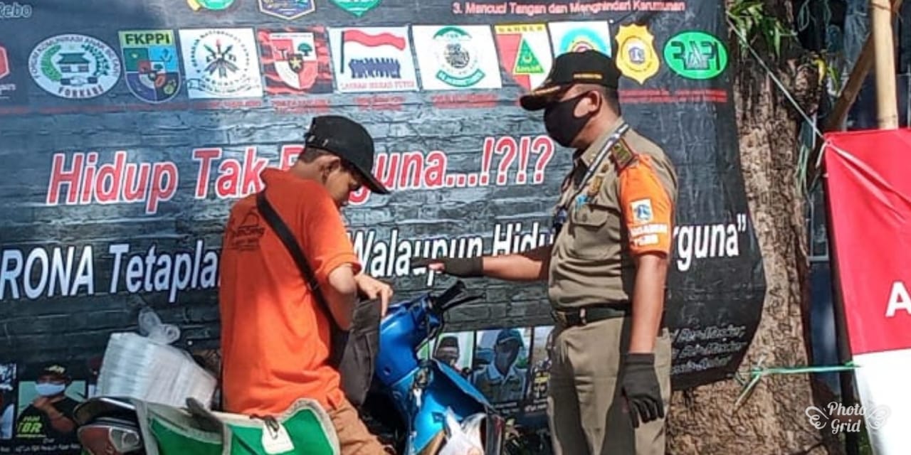 Operasi Tertib Masker di Kelurahan Kalisari Jaring 4 Pelanggar