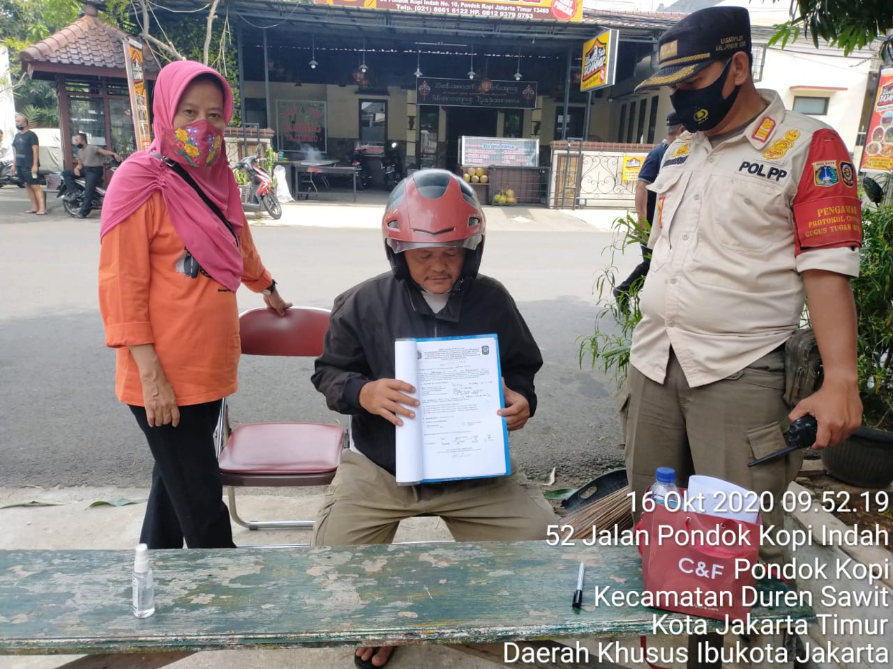 Kelurahan Pondok Kopi Operasi TIBMASK di Jalan Malaka Merah