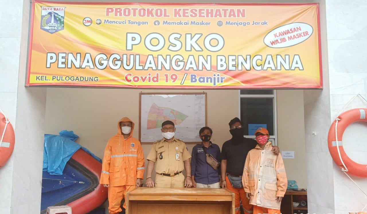 Kantor Kelurahan Pulo Gadung Dirikan Posko Siaga Bencana Banjir