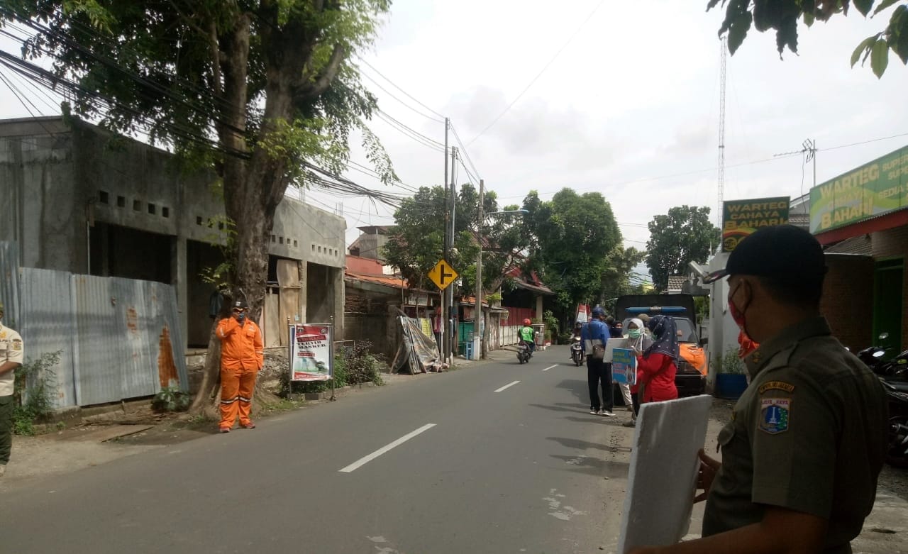 Disiplinkan Warga, Kelurahan Baru Gelar Operasi TIBMASK Sore Hari