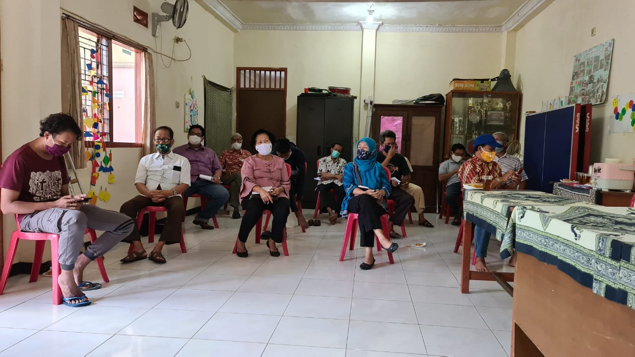 Satgas COVID-19 Tingkat RW dan RT di Kelurahan Malaka Jaya Ikut Pelatihan