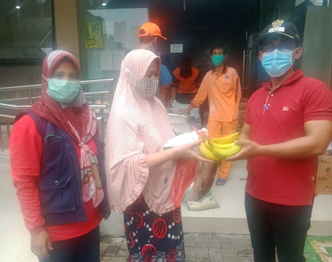 562 Warga Kelurahan Kayu Manis Terima BPNT