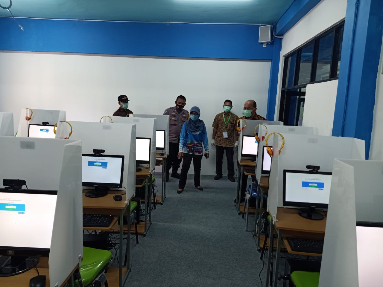 Jajaran Kelurahan Rawamangun Cek Protokol Kesehatan Pelaksanaan SBMPTN