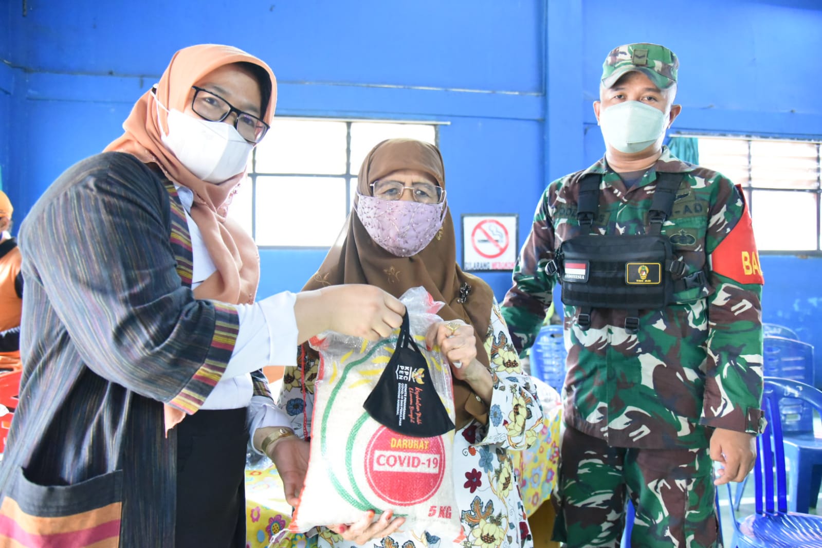 198 Warga RW 08 Kelurahan Pondok Kopi Jalani Vaksinasi Covid-19
