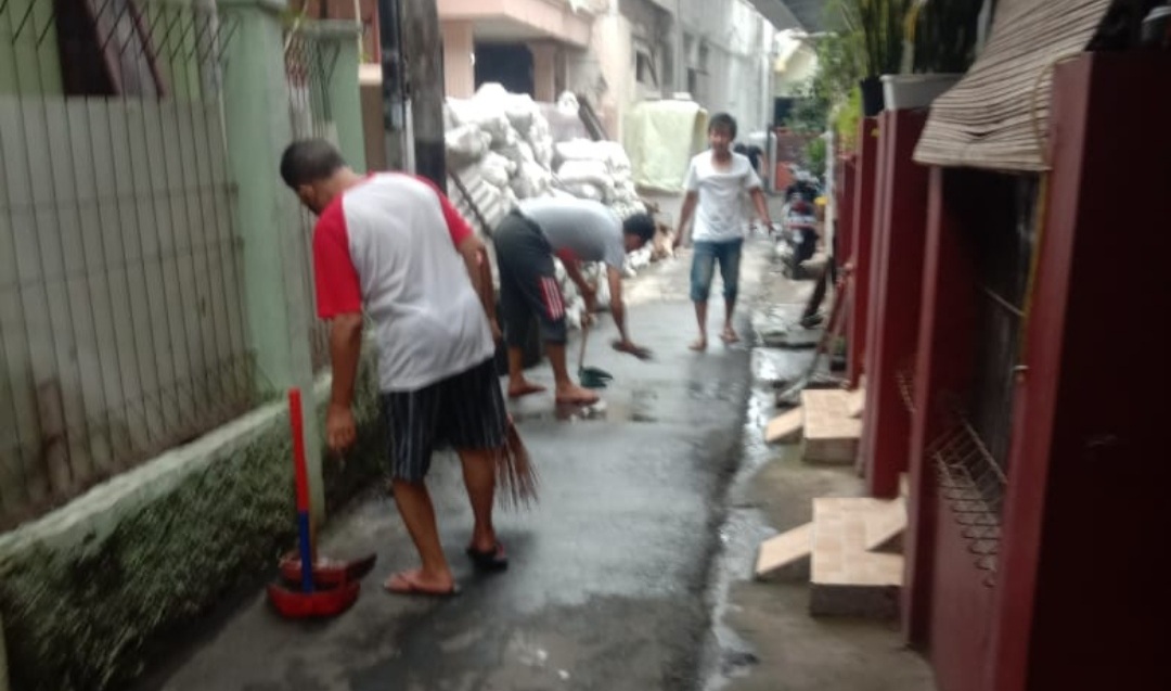 Jajaran Kelurahan Cipinang Cempedak dan Warga Lakukan AKMP