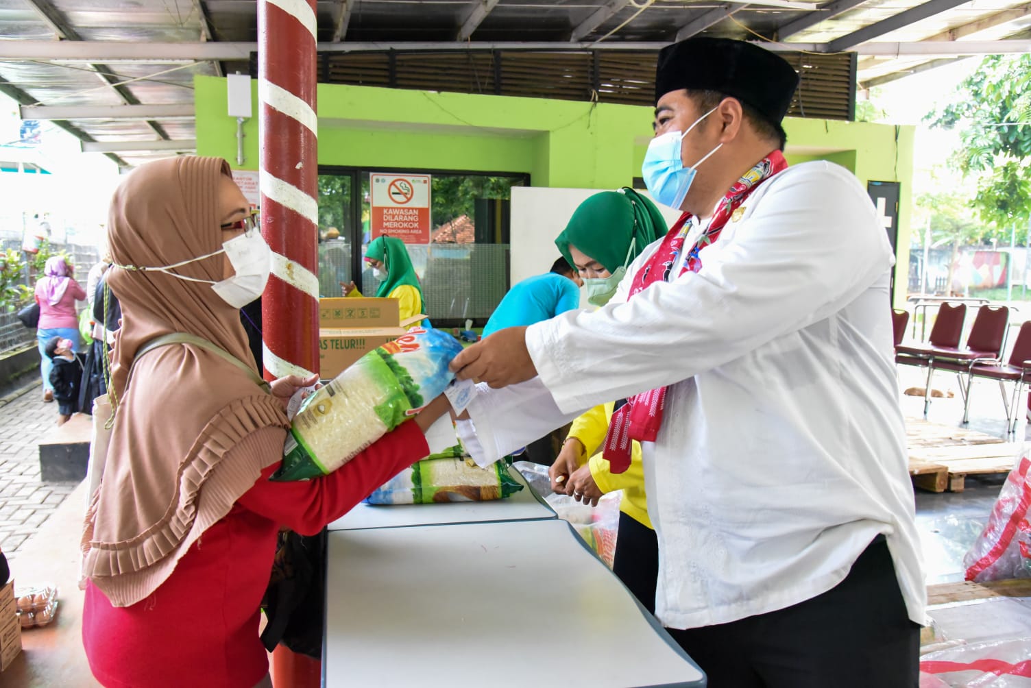 Kelurahan Susukan Gelar Pasar Murah Bersubsidi Bagi Warga