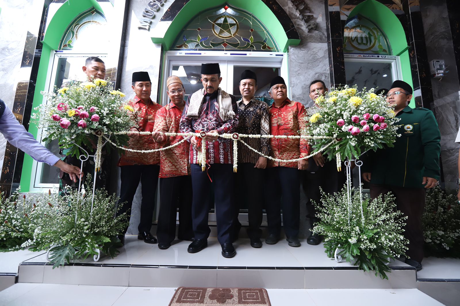 Wali Kota Resmikan Mushola Mas`Atul Achyar Kantor Kelurahan Pulo Gebang