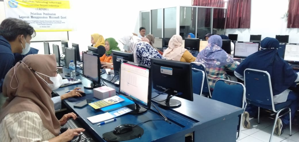 80 Warga Kelurahan Cipayung Ikuti Pelatihan Komputer