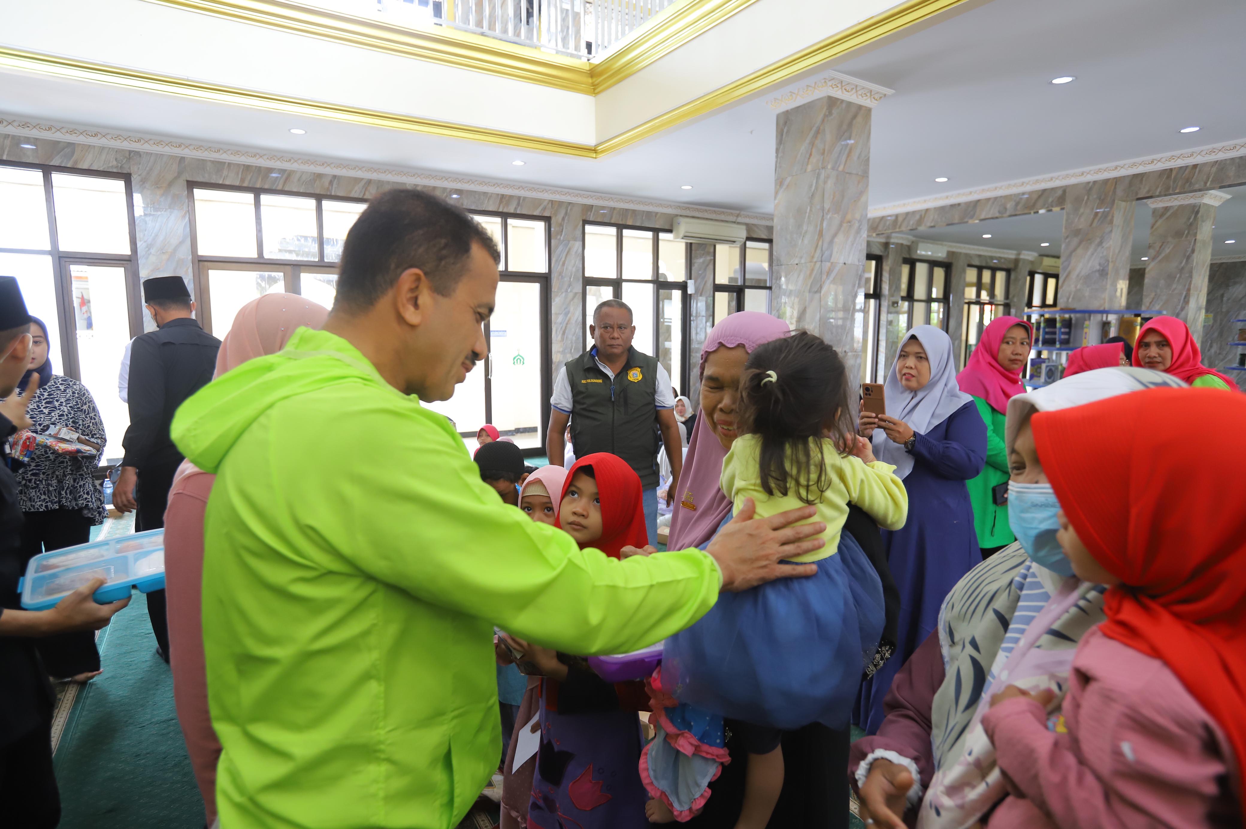 Walikota Jakarta Timur Safari Jumat di Masjid Al-Ihsan Kelurahan Cipinang