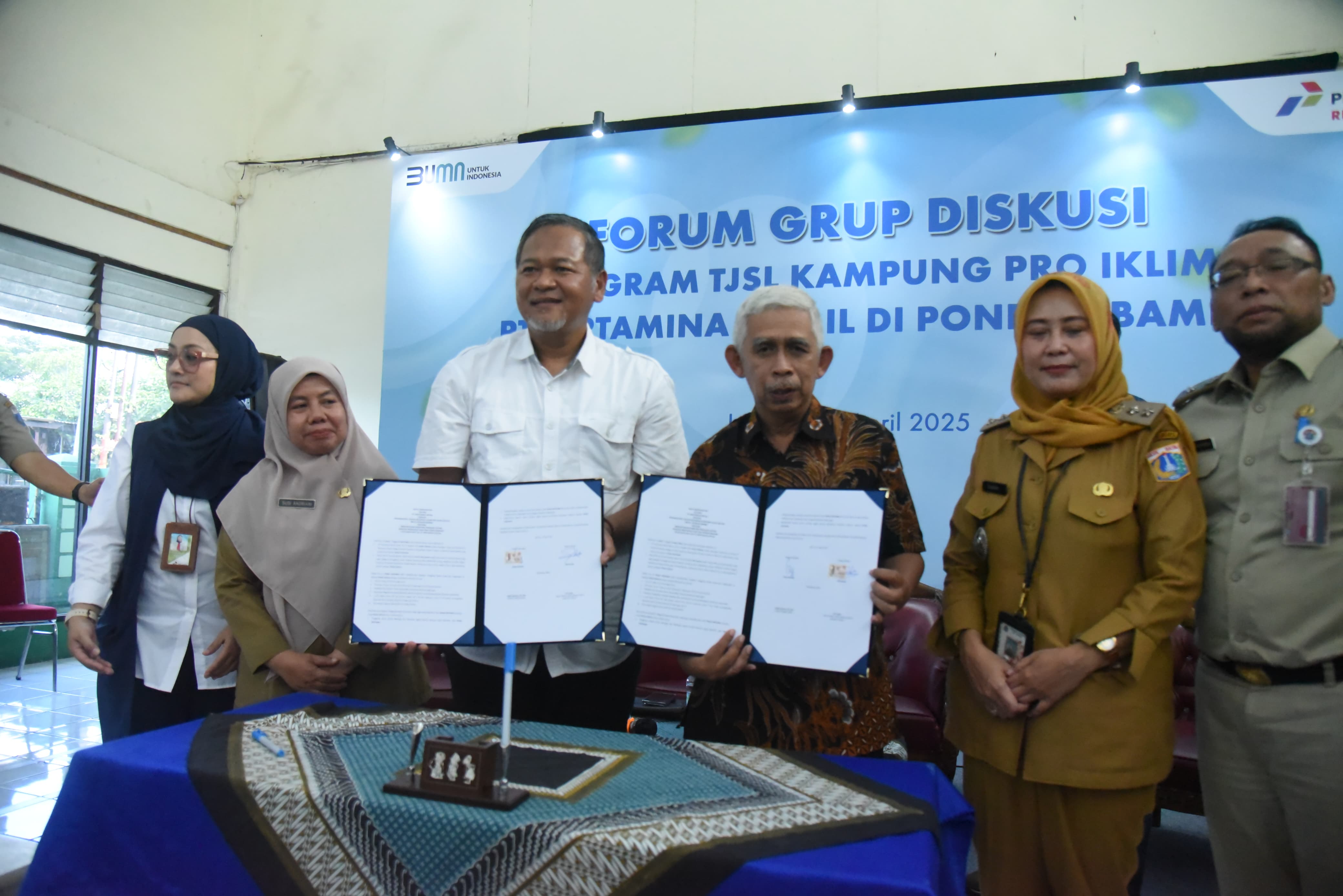 Perkuat Keberlanjutan Program Iklim 2025, RW 01 Kelurahan Pondok Bambu Gandeng CSR Pertamina Retail