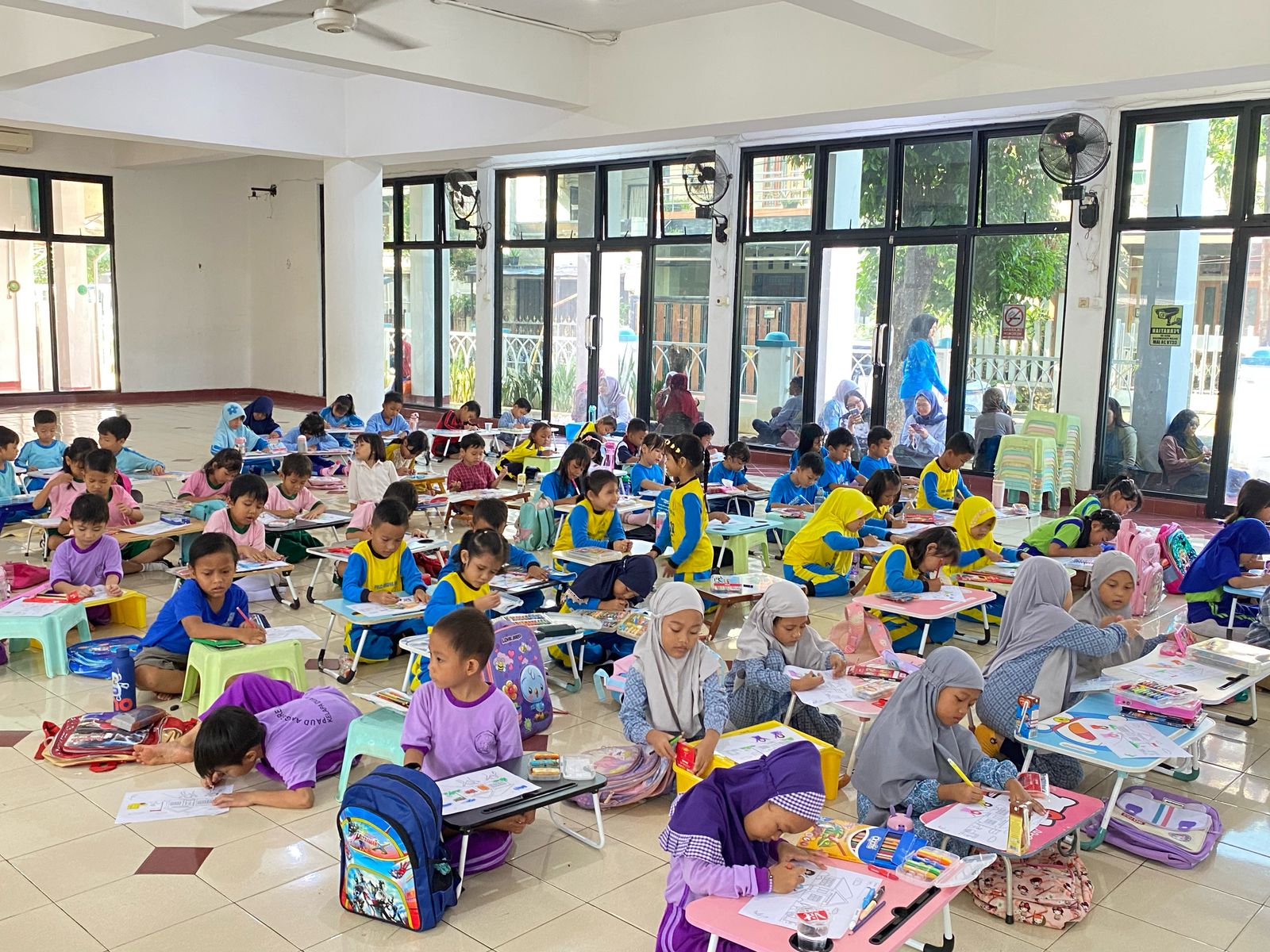 Lomba Mewarnai Meriahkan Bazar Jakarta Enterprenur Tingkat Kecamatan Ciracas