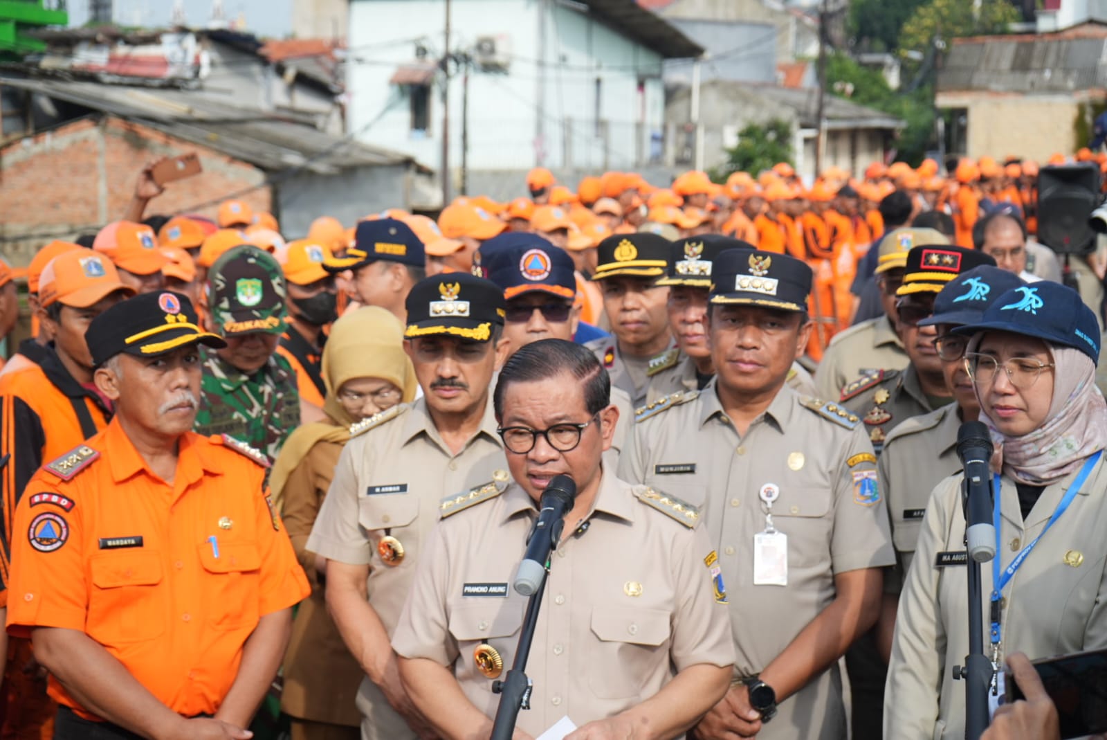 Walikota Hadiri Apel Kesiapsiagaan Banjir di Rawajati, Gubernur DKI: Siapkan Langkah Cepat dan Tepat