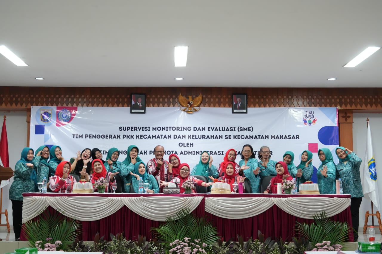 Tinjau SME PKK Kecamatan Makasar, Ketua TP PKK Jakarta Timur Minta Terus Jalin Kekompakan