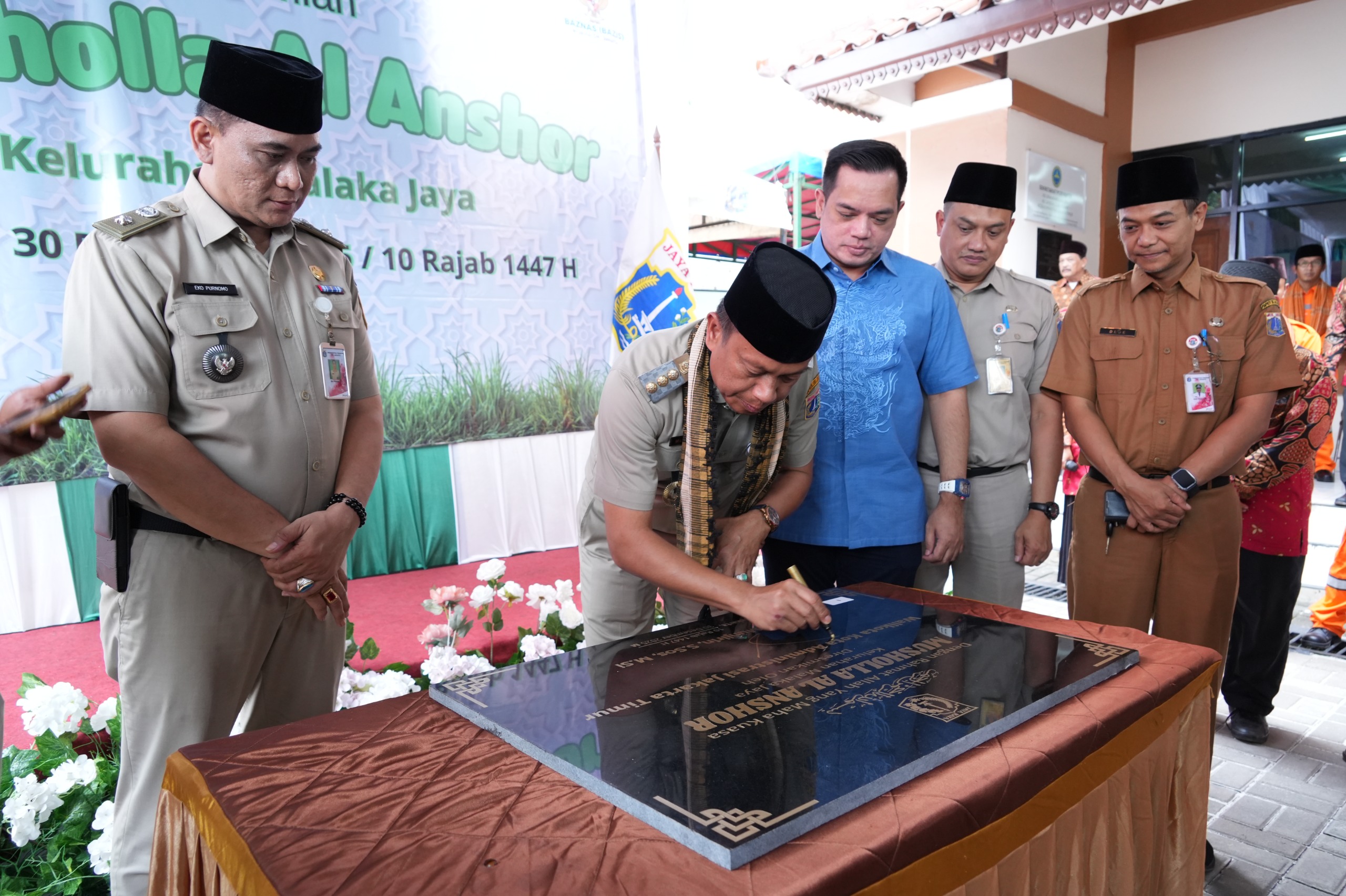 Walikota Resmikan Musala Al-Anshor di Kelurahan Malaka Jaya