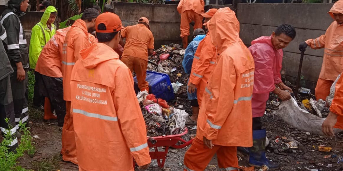 Kelurahan Penggilingan Gelar AKMP di RW 012 Cakung