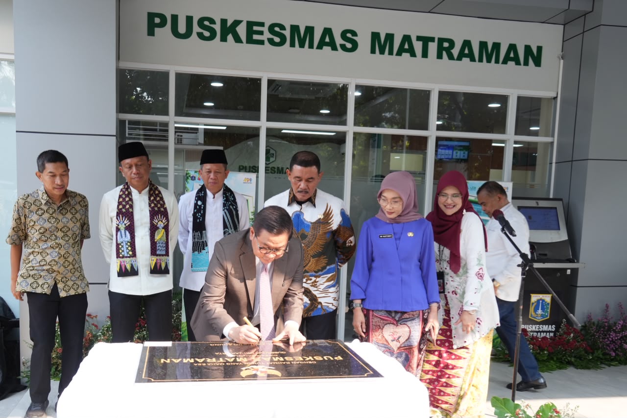 Tingkatkan Pelayanan Kesehatan, Gubernur DKI Resmikan Puskesmas Kecamatan Matraman