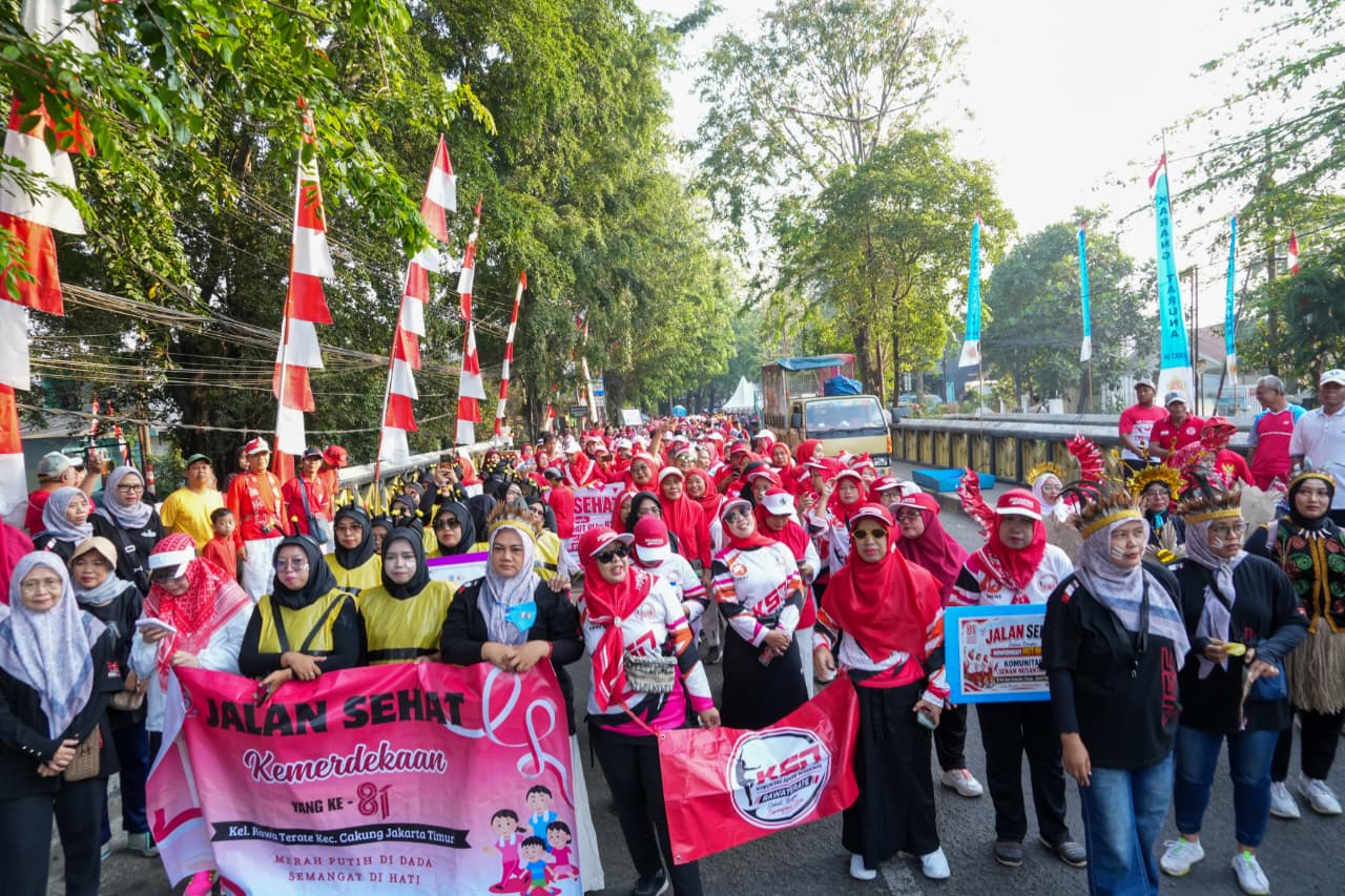 Semarak HUT ke-81 RI, Kelurahan Rawa Terate Gelar Jalan Santai
