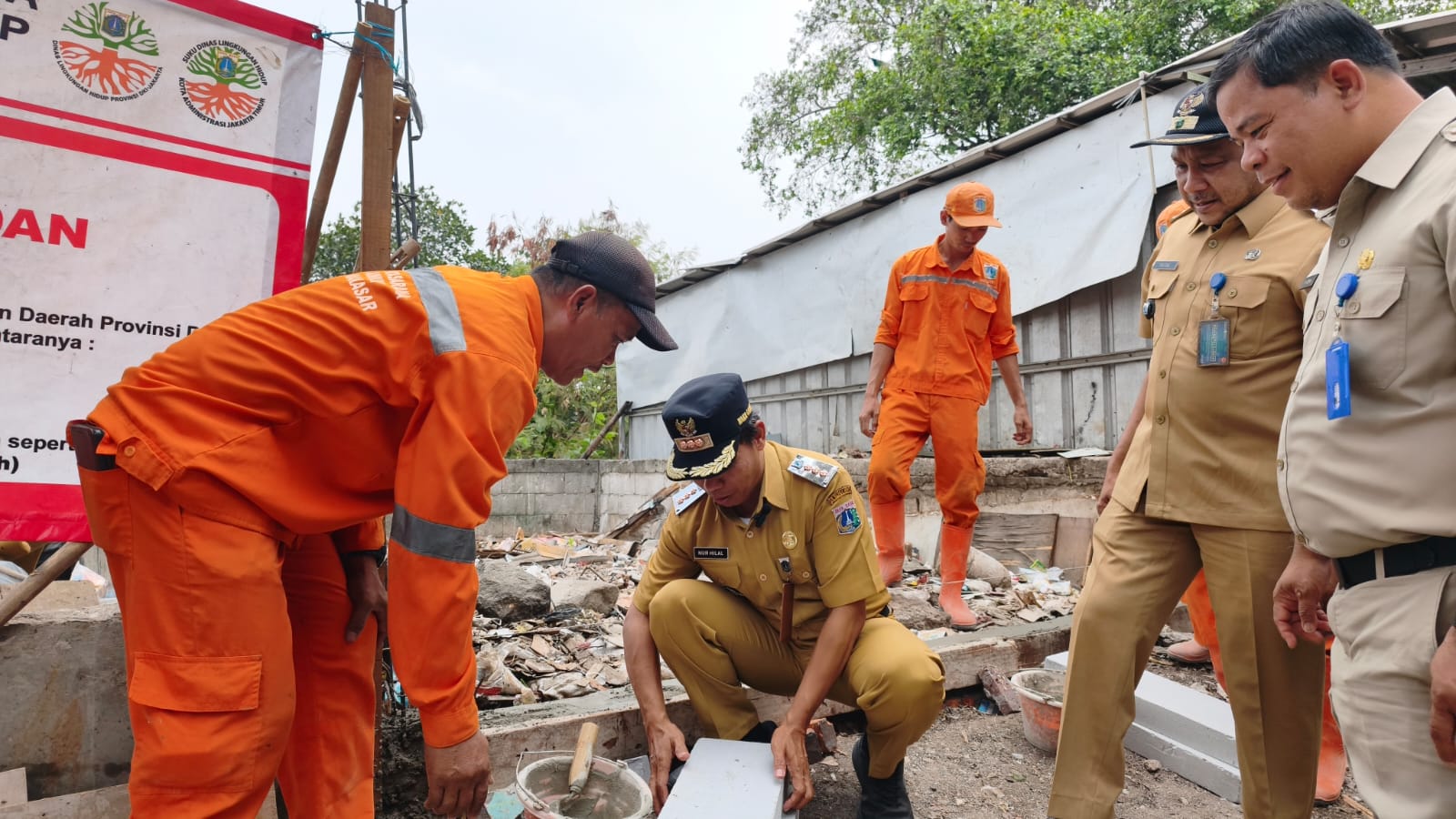 Penataan Kawasan Kecamatan Makasar Sasar Penutupan TPS Liar
