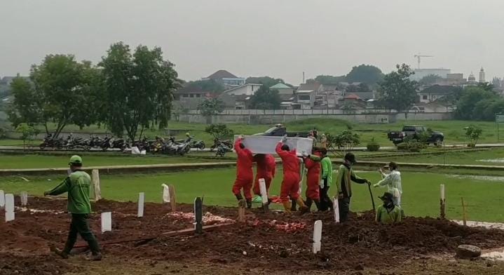 Pemakaman covid jakarta timur